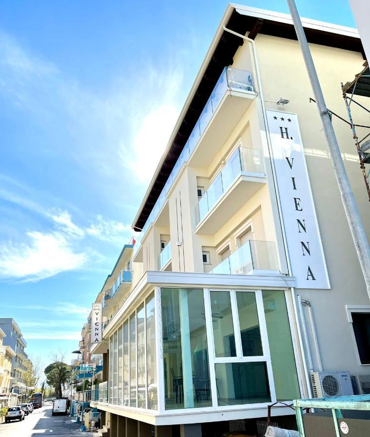 Hotel Vienna Rivazzurra Rimini Luaran gambar