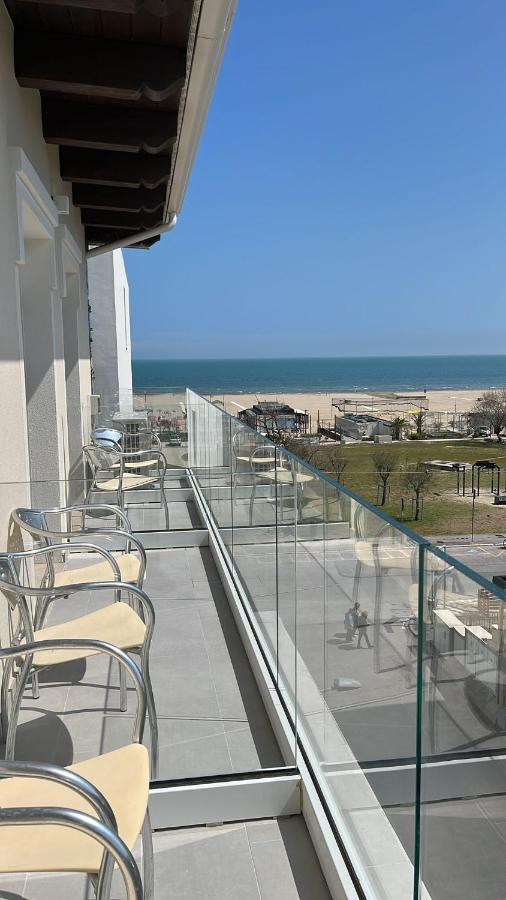 Hotel Vienna Rivazzurra Rimini Luaran gambar