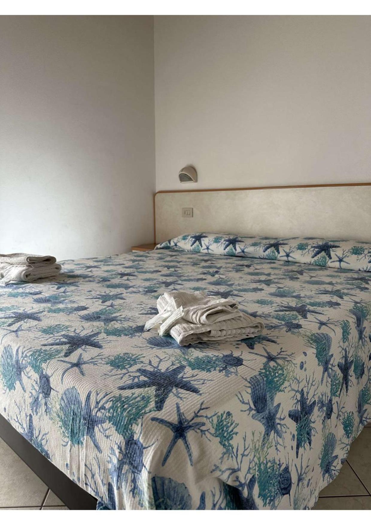 Hotel Vienna Rivazzurra Rimini Luaran gambar